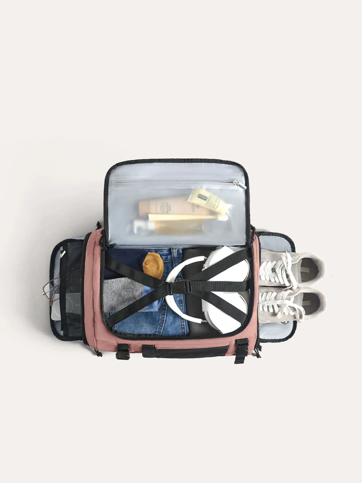 Blast 38L Mesh Travel Backpack - Image 43
