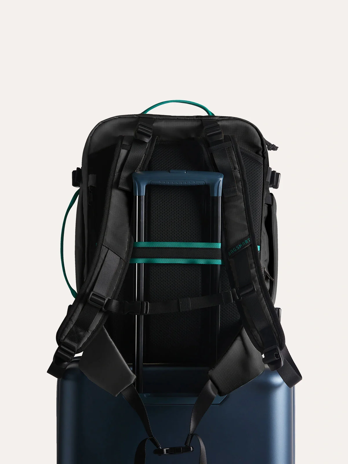Blast Pro 40L Travel Backpack - Image 19
